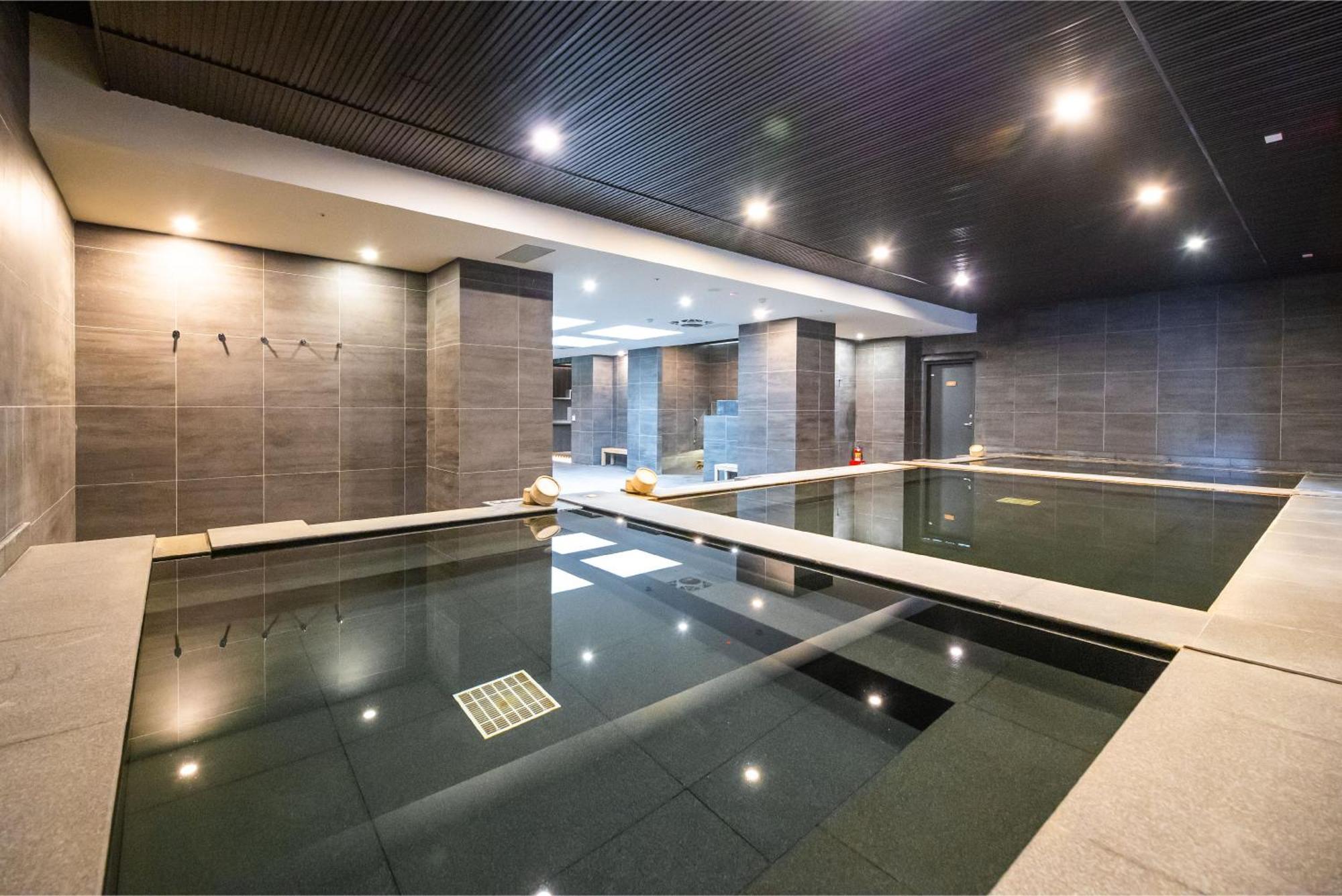 Yamagata Kaku Hotel & Spa Jiaoxi Exteriör bild