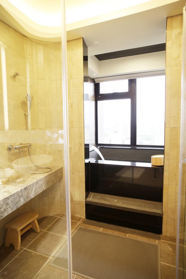 Yamagata Kaku Hotel & Spa Jiaoxi Exteriör bild